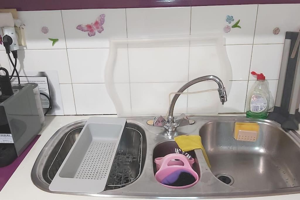 Theano'S Cozy & Quiet Lux Central Flat - Wifi & Full Amenities Patras Exterior photo